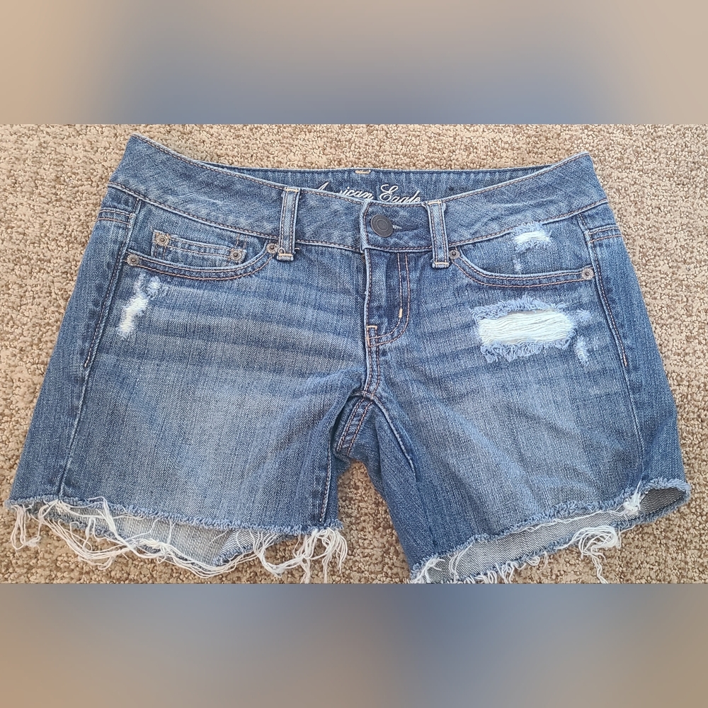 Gently Used American Eagle denim cutoff shorts